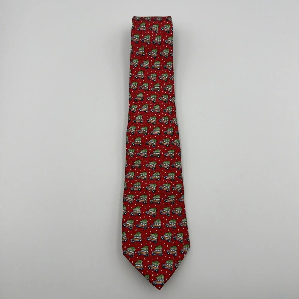 Vineyard Vines Boys Necktie Christmas Tree on Woody Station Wagon 100% Silk NEW